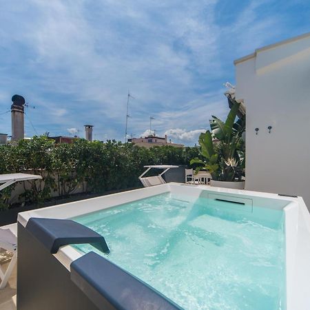 Suite Santa Chiara Трани Экстерьер фото